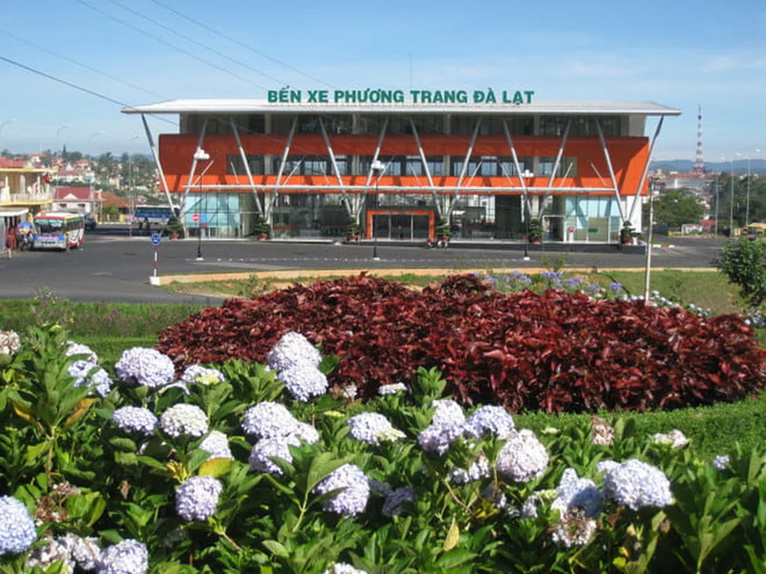 bến xe phương trang bảo lộc lâm đồng với xe giường nằm và dịch vụ hỗ trợ