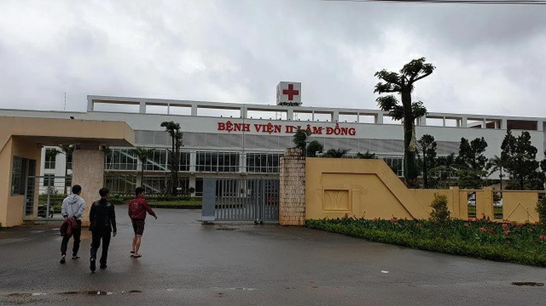 bệnh viện mới bảo lộc lâm đồng khu hành lang và phòng bệnh