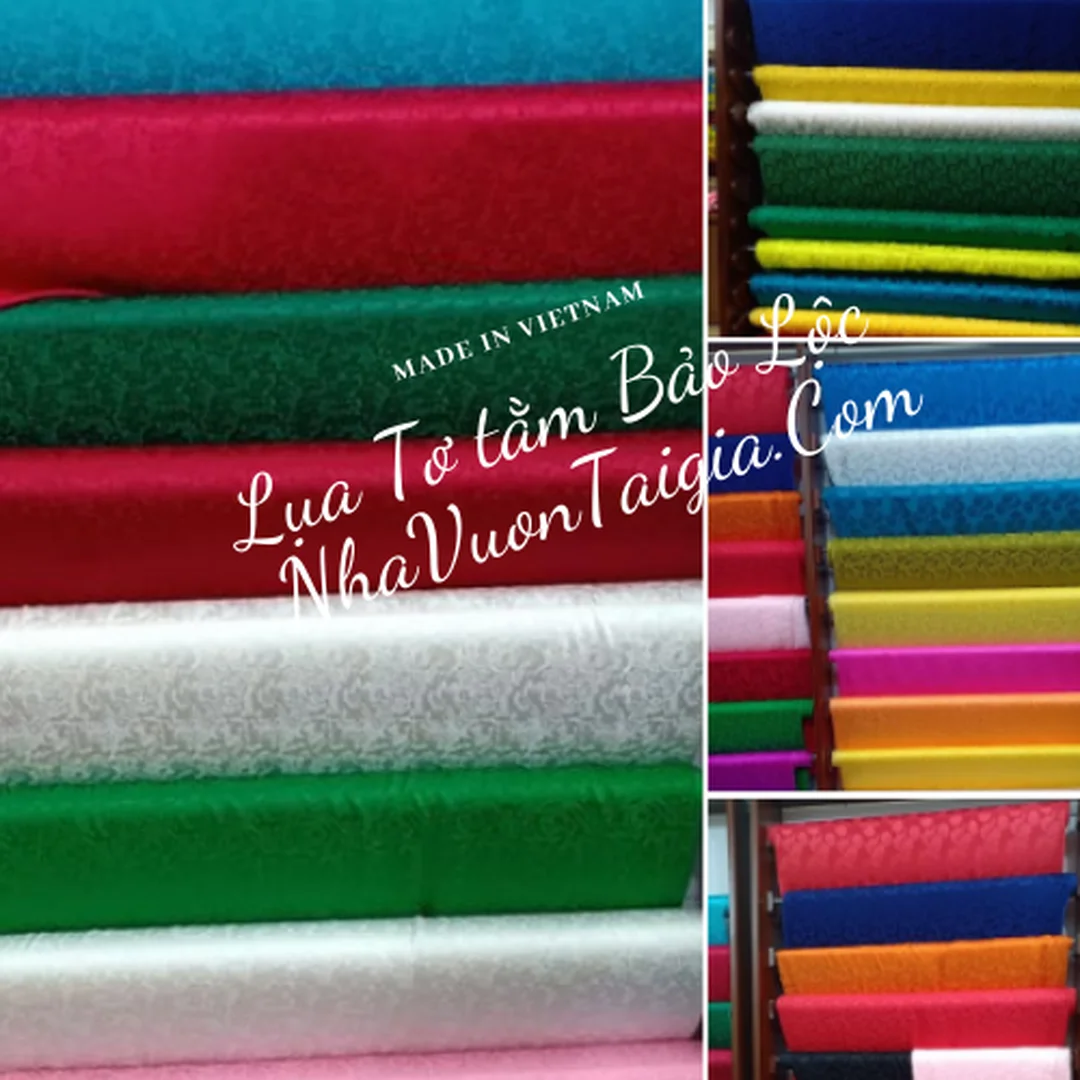 các cuộn vải tơ tằm bảo lộc lâm đồng nhiều màu xếp tại showroom