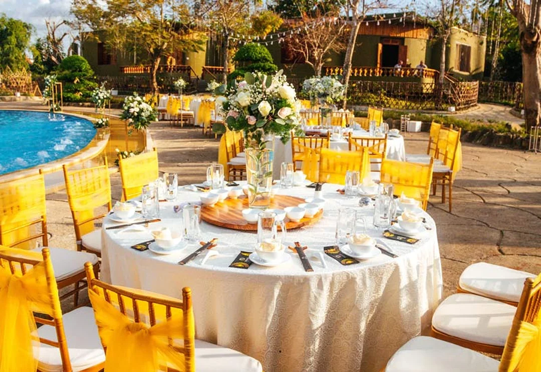 Nhà hàng tại Tea Resort trên đường Cao Thắng Lộc Nga Bảo Lộc cao thắng lộc nga bảo lộc lâm đồng với khu nhà hàng Tea Resort