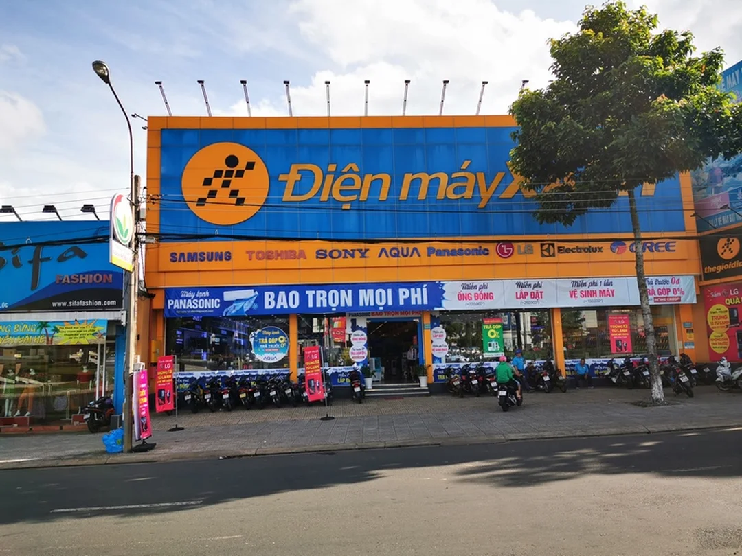 điện máy xanh bảo lộc lâm đồng mặt tiền siêu thị trần phú