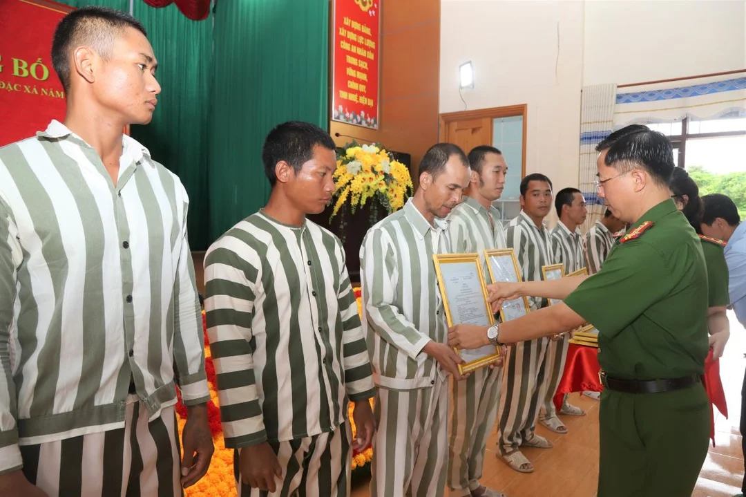 đường đi bảo lộc đến trại giam đại bình