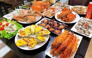 Nhà Hàng Hải Sản Xuân Sơn – Hương Vị Biển Cả Ngay Giữa Cao Nguyên