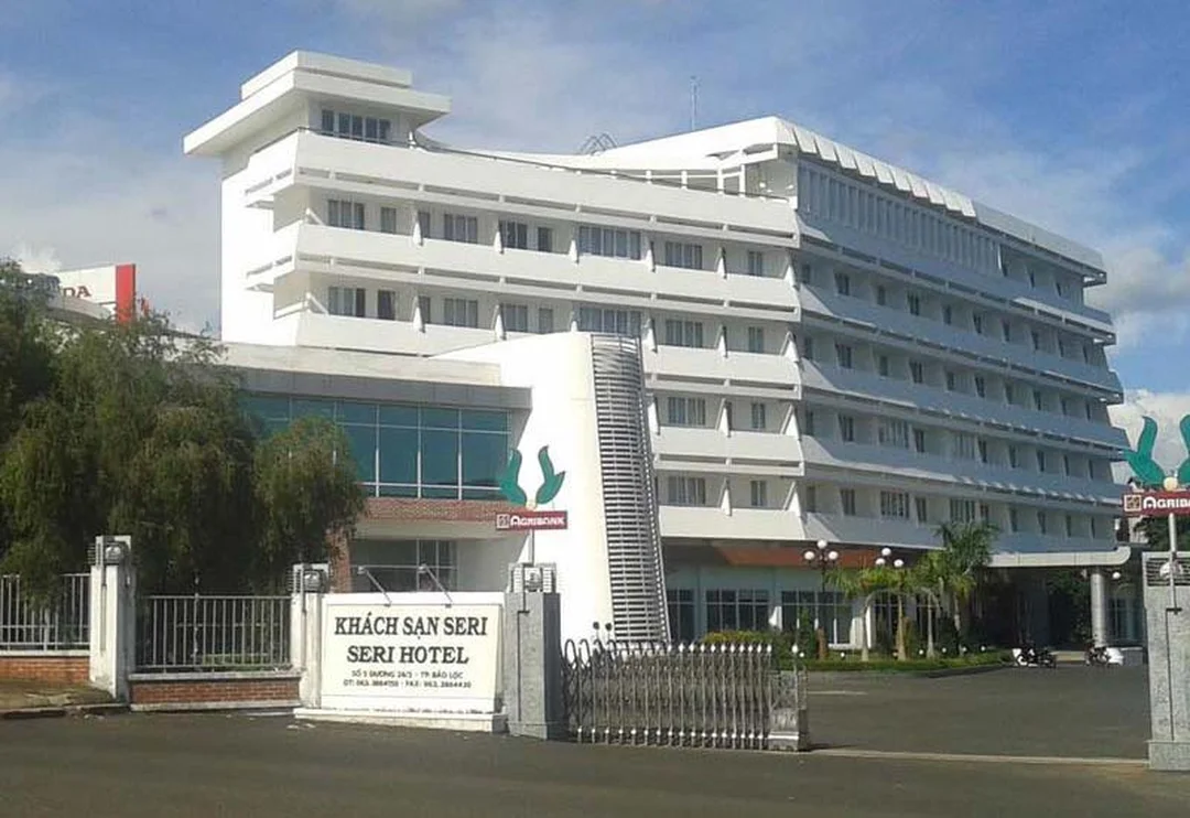 View và kiến trúc khách sạn Seri Bảo Lộc khách sạn seri bảo lộc lâm đồng view phòng hướng thành phố