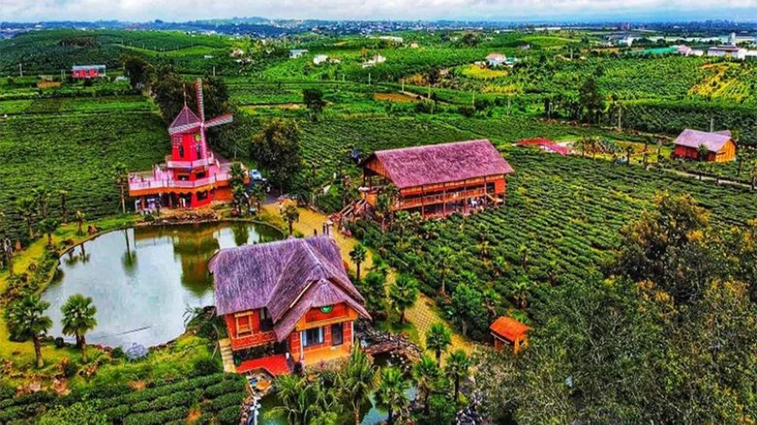 những cảnh đẹp ở Bảo Lộc Lâm Đồng với thác nước hoang sơ
