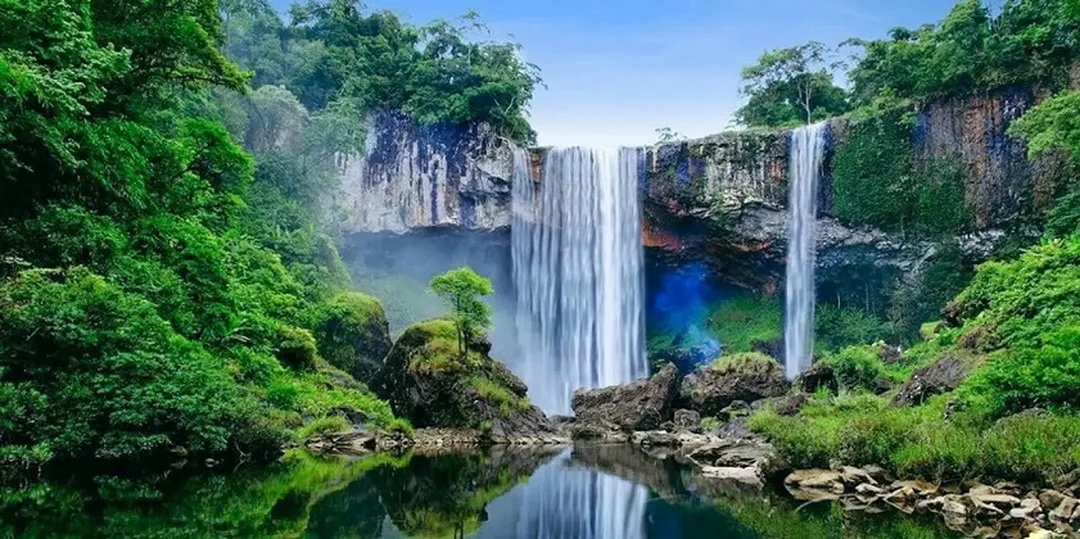 phượt bảo lộc lâm đồng với đường đồi chè và núi