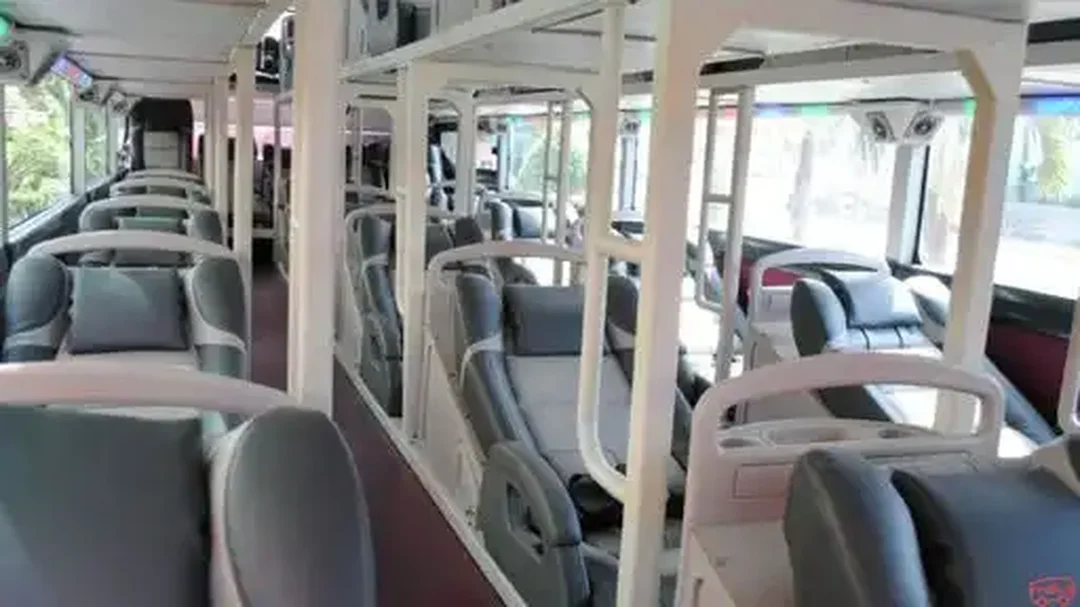 xe Đà Nẵng đi Bảo Lộc Lâm Đồng nội thất cabin